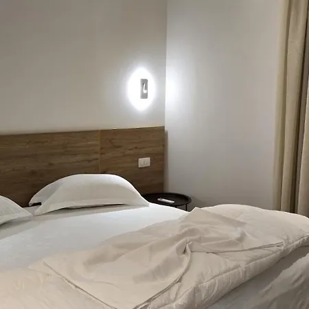 Apartament Tris