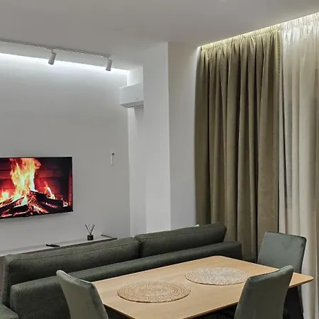 Tris Apartment Tirana