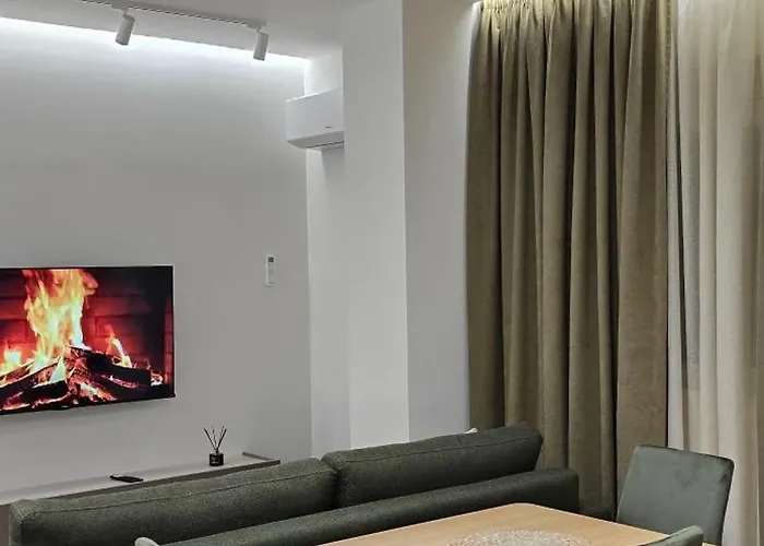 Tris Apartament Tirana
